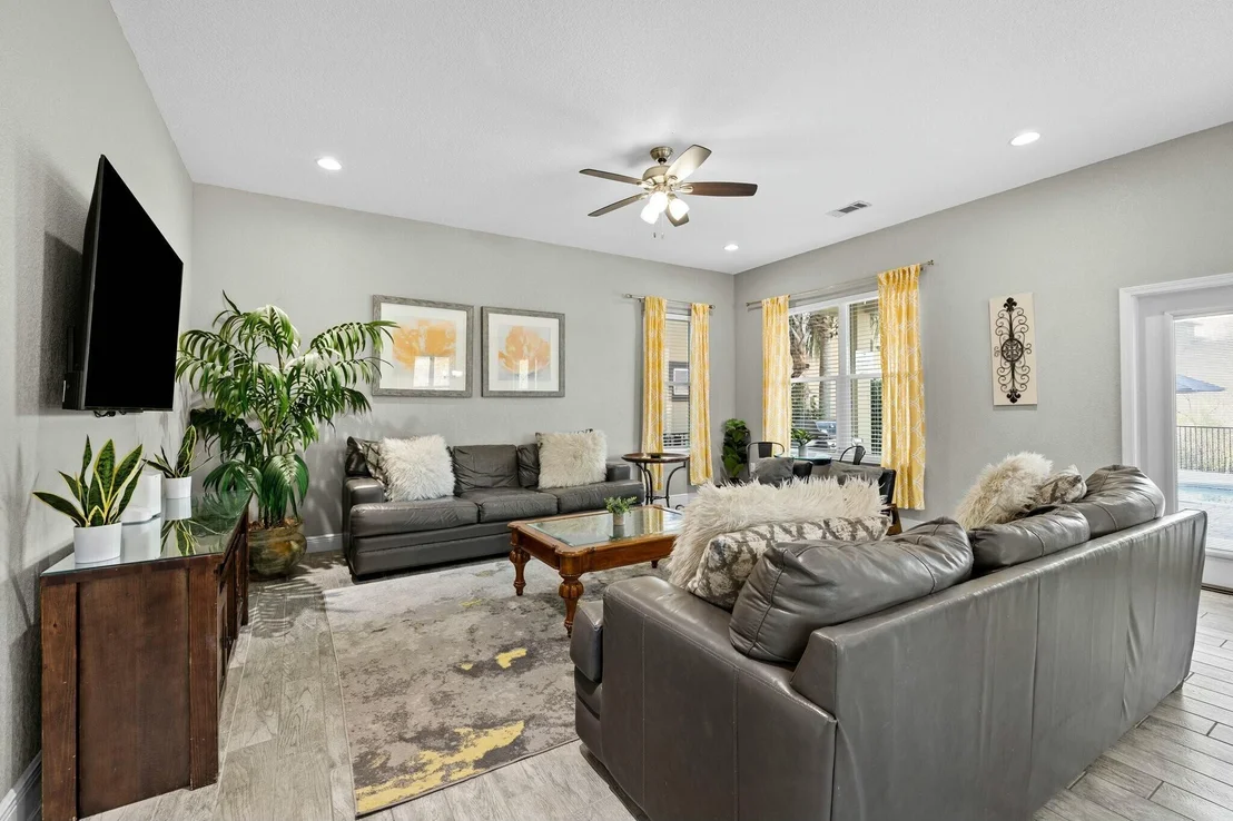 Photo of 4596 Paradise Isle