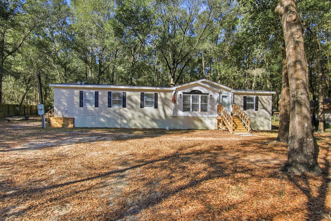 Photo of 6108 Old River Road