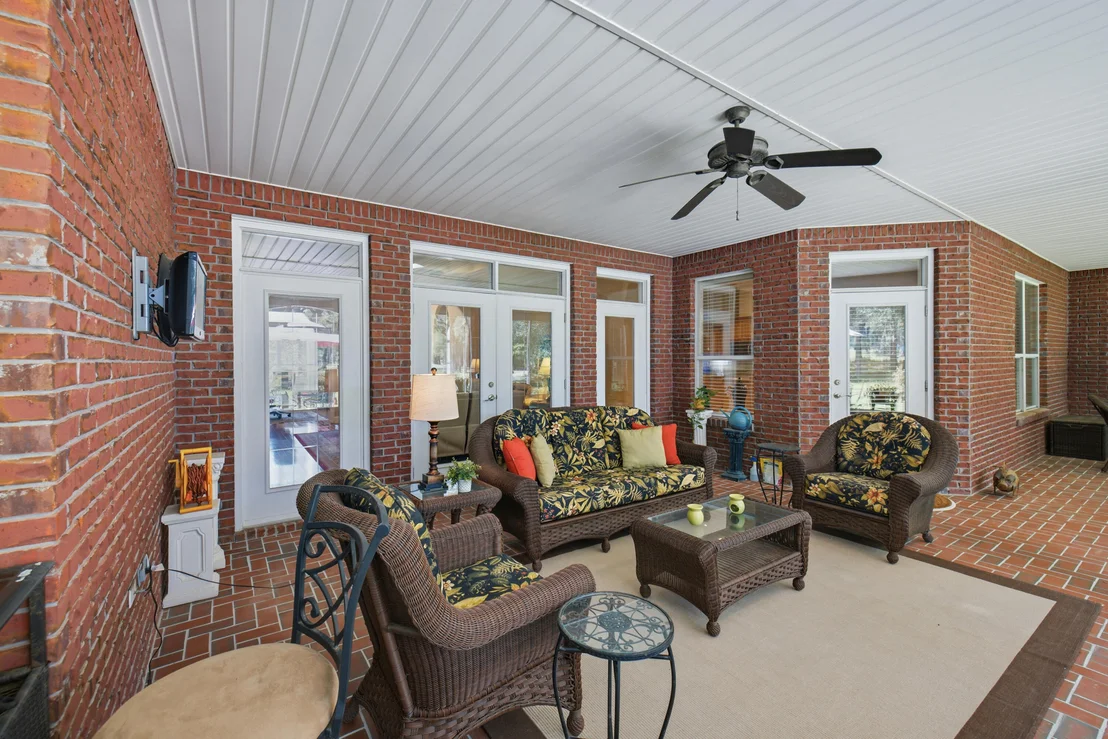 Photo of 412 Ruckel Drive