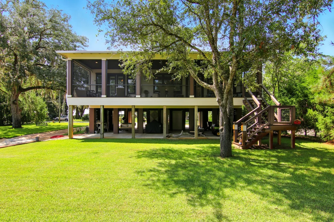 Photo of 400 Pitts Bayshore Drive