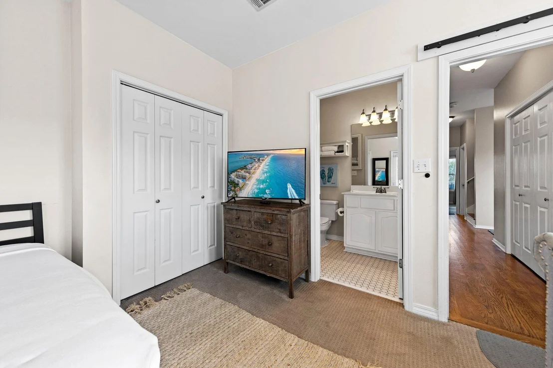Photo of 156 Emerald Dunes Circle