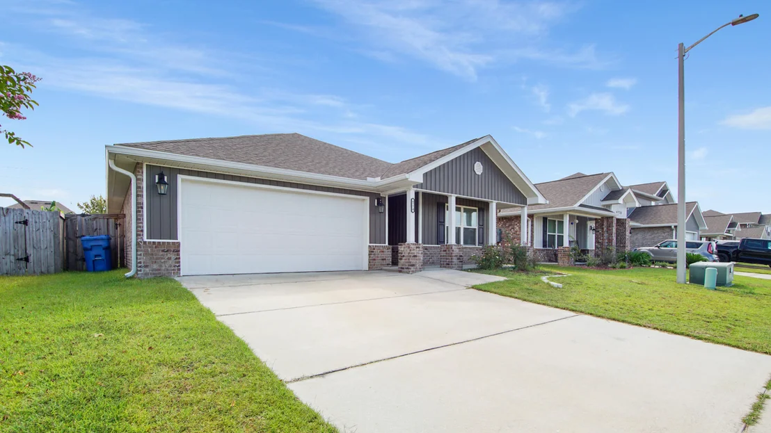 Photo of 4774 Firefly Lane