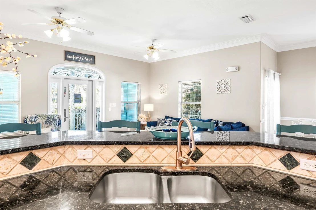 Photo of 4430 Ocean View Drive