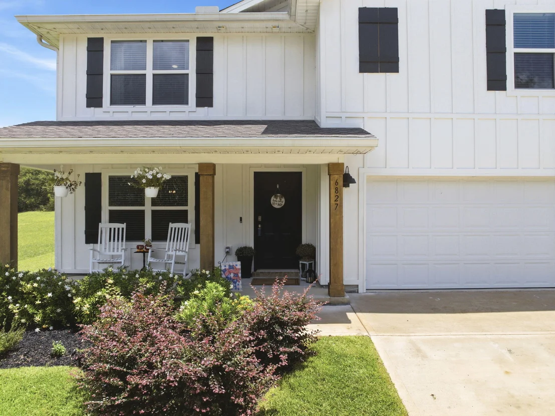Photo of 6827 Interlachen Lane