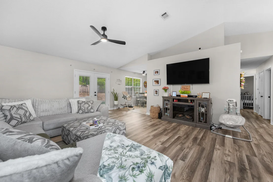 Photo of 1207 Jefferyscot Drive