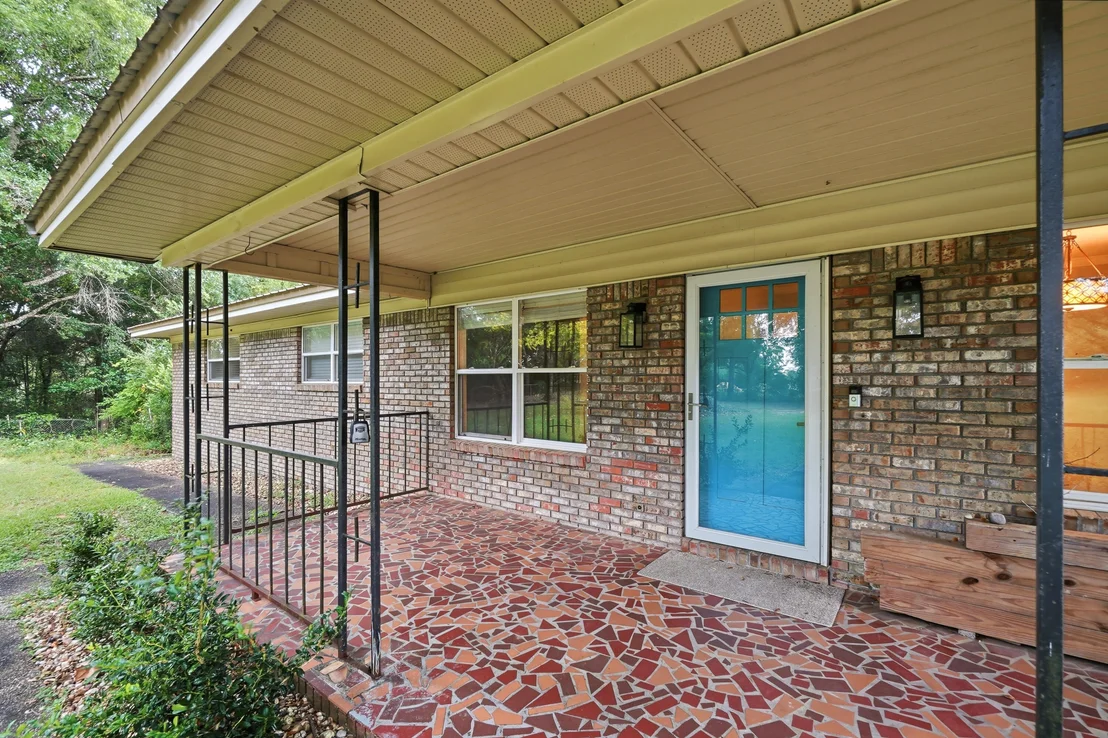 Photo of 3174 Earl Kennedy Road