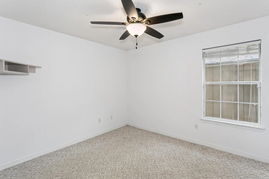 Photo of 548 Hyde Park Drive