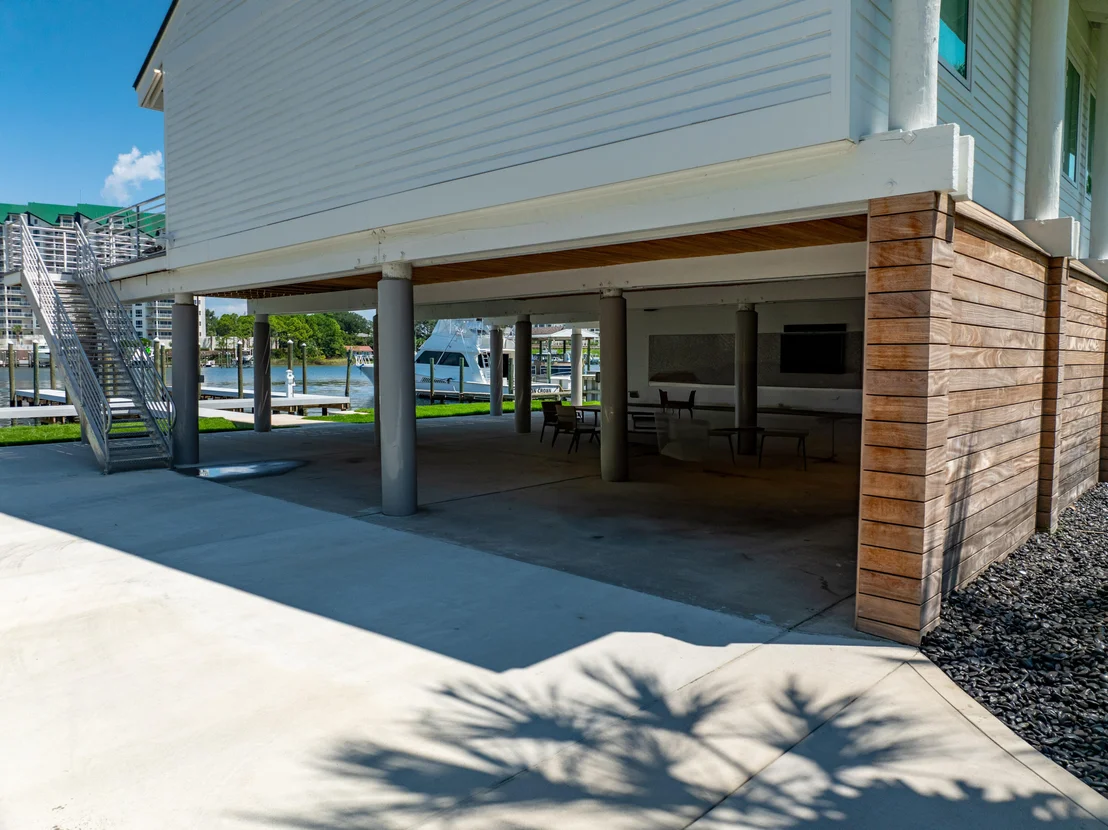Photo of 611 Lagoon Drive