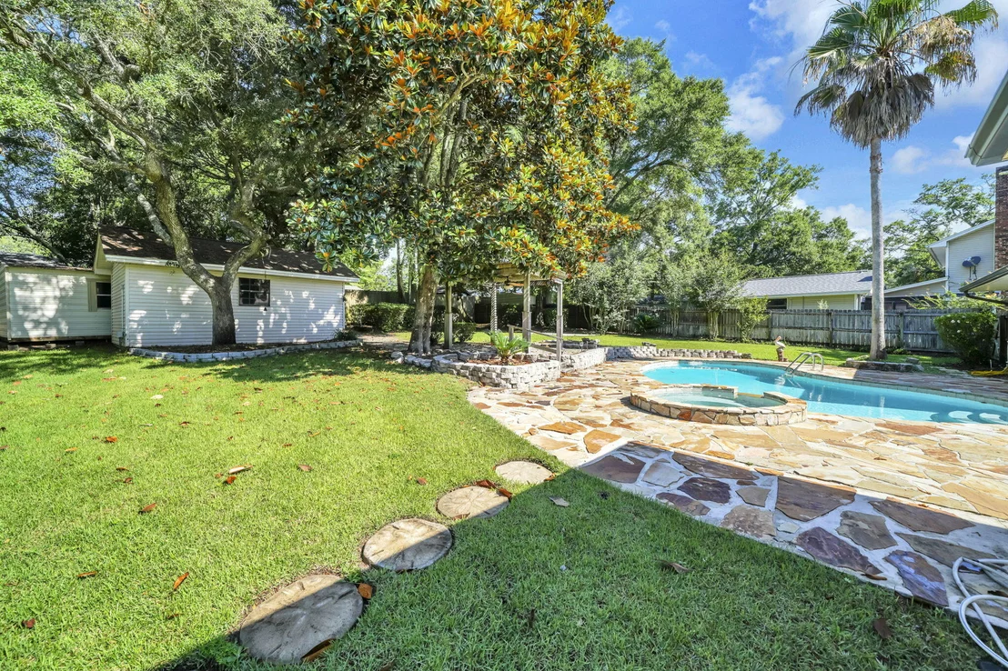 Photo of 2319 Canal Drive