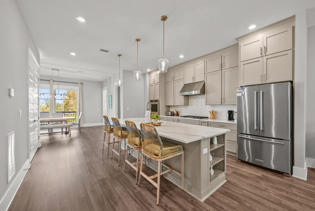 Photo of 28 W Queen Palm Drive