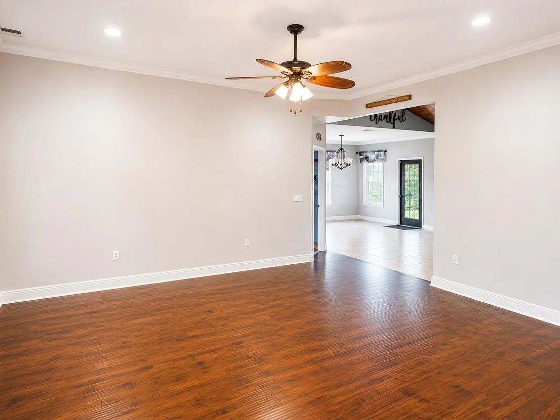 Photo of 5528 Frontier Drive