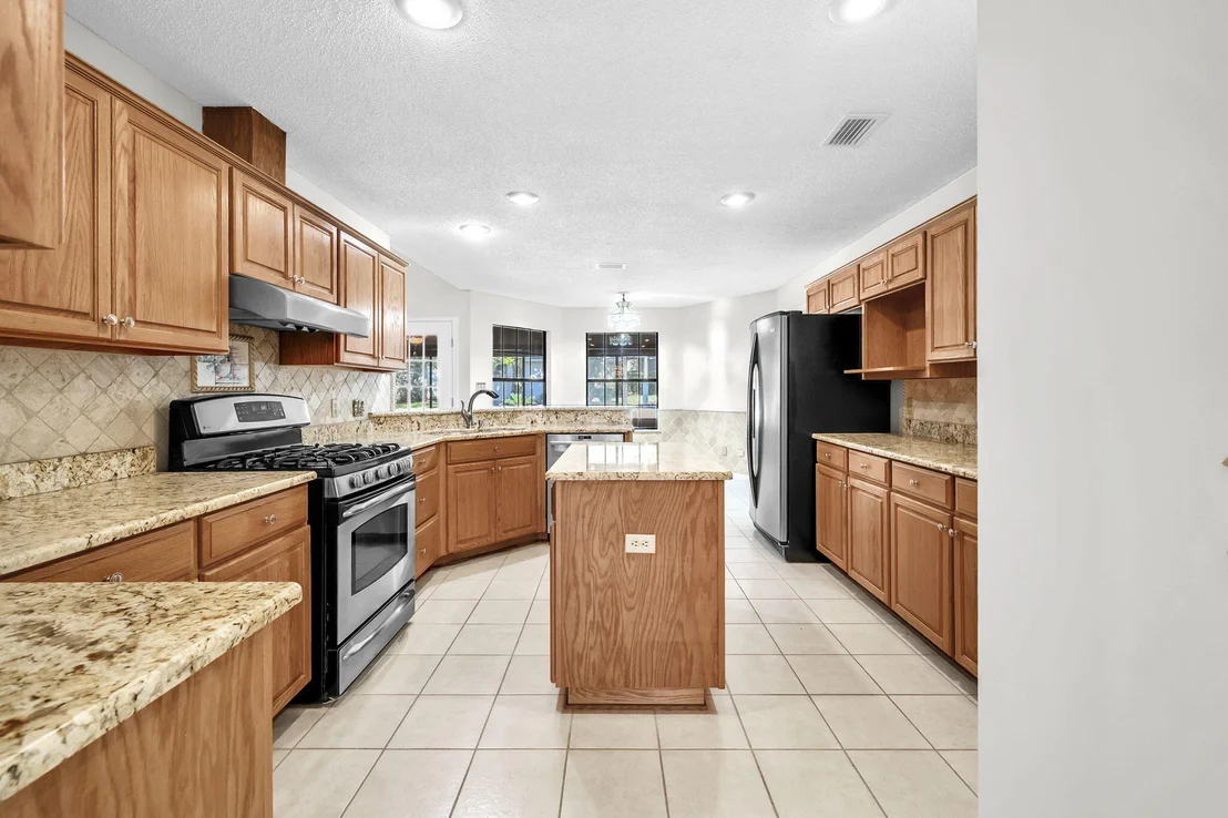 Photo of 2319 Canal Drive