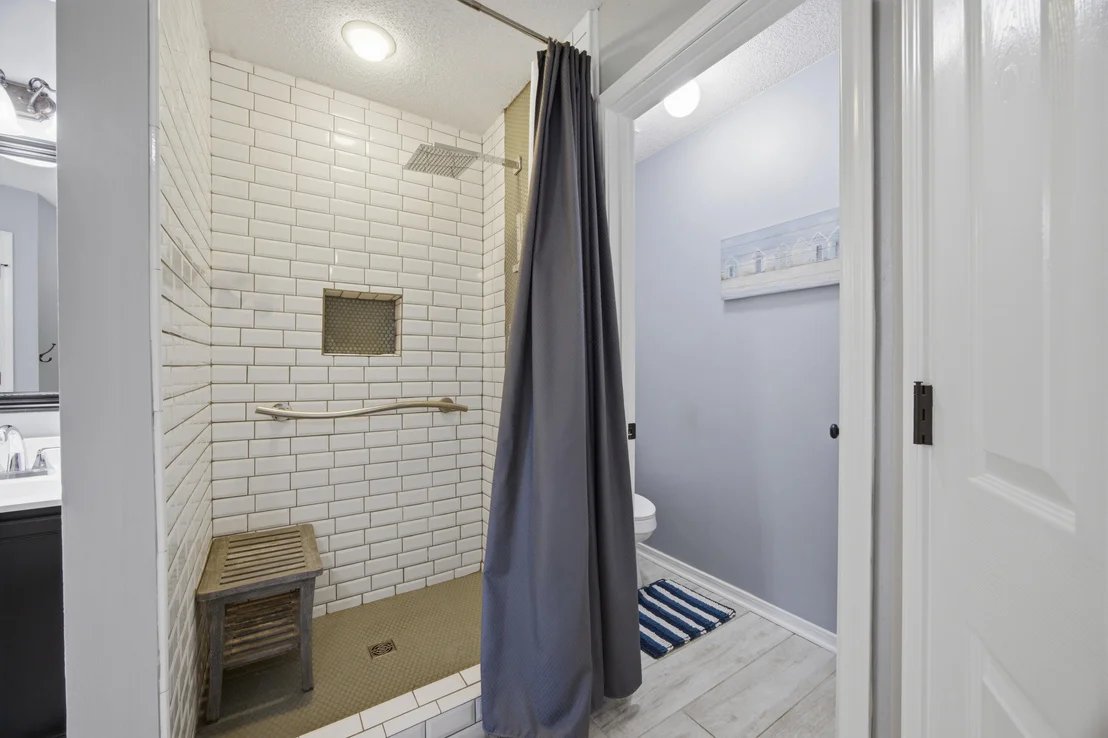 Photo of 7367 Brevard Street