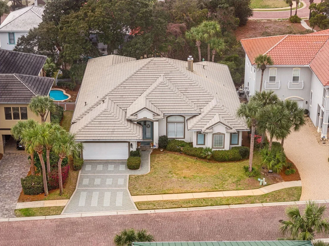 Photo of 70 Siesta Bluff