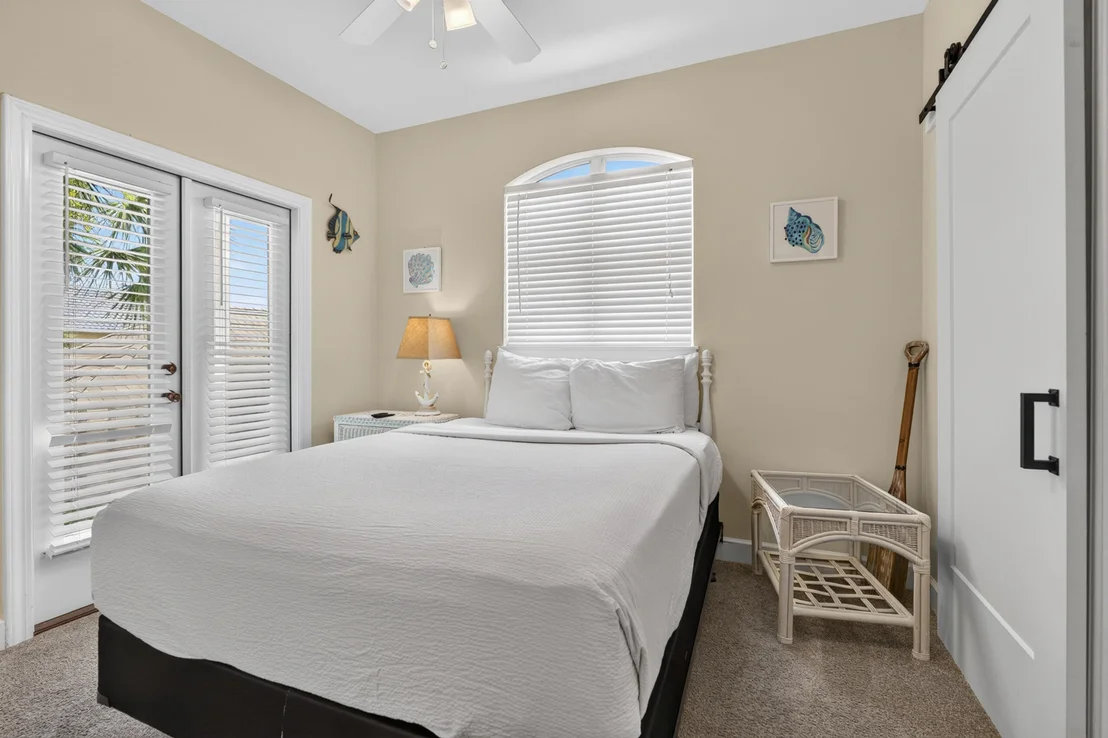 Photo of 21 Garnet Cove