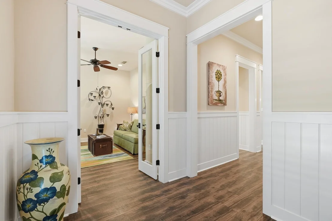 Photo of 295 Medley Street