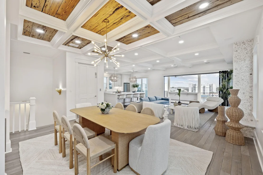 Photo of 714 Harbor Boulevard