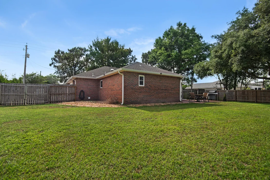 Photo of 1930 Edgewood Drive