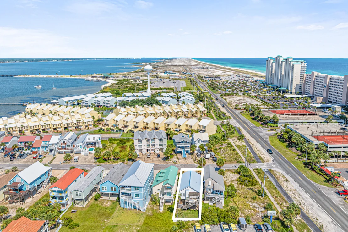 Photo of 1405 Bahia Drive