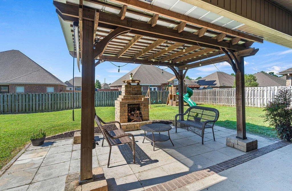 Photo of 417 Chickadee Street