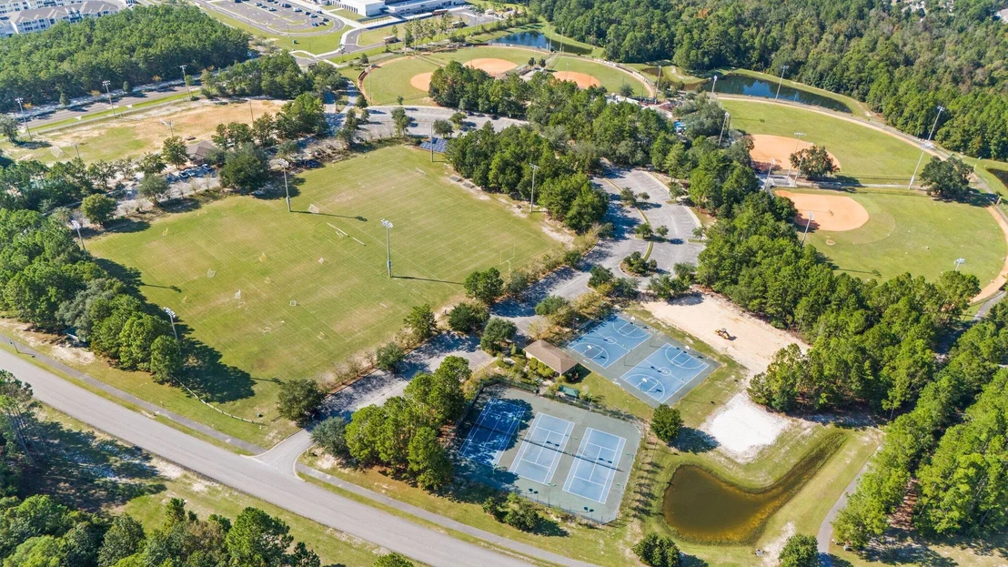 Photo of 629 Earl Godwin Road