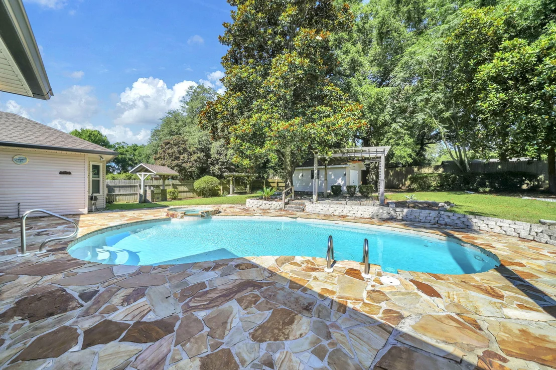 Photo of 2319 Canal Drive
