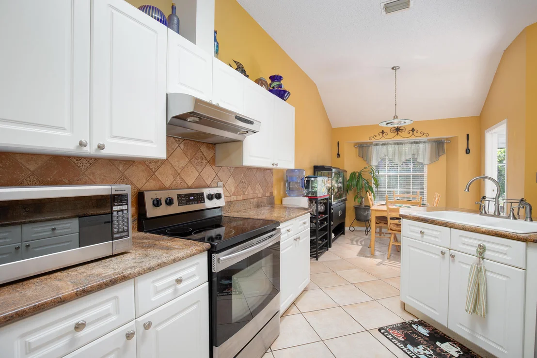 Photo of 290 Bay Tree Drive