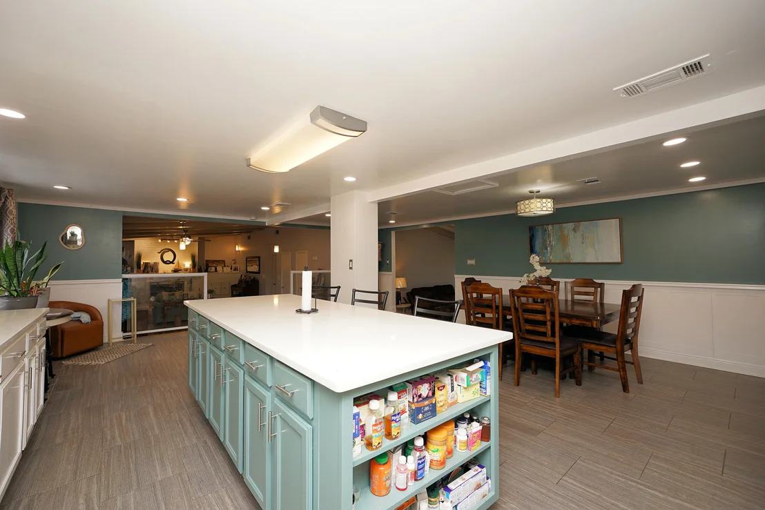 Photo of 10 NW Wright Parkway