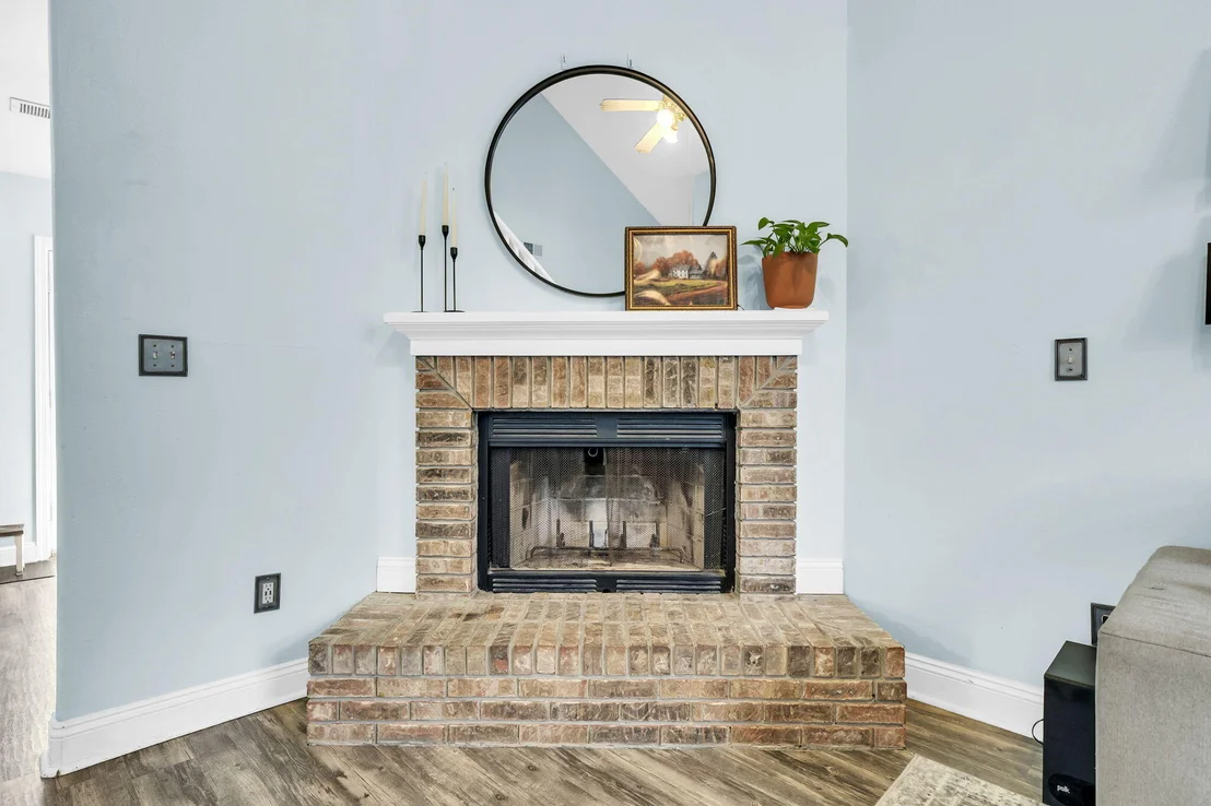 Photo of 1059 Windmill Drive