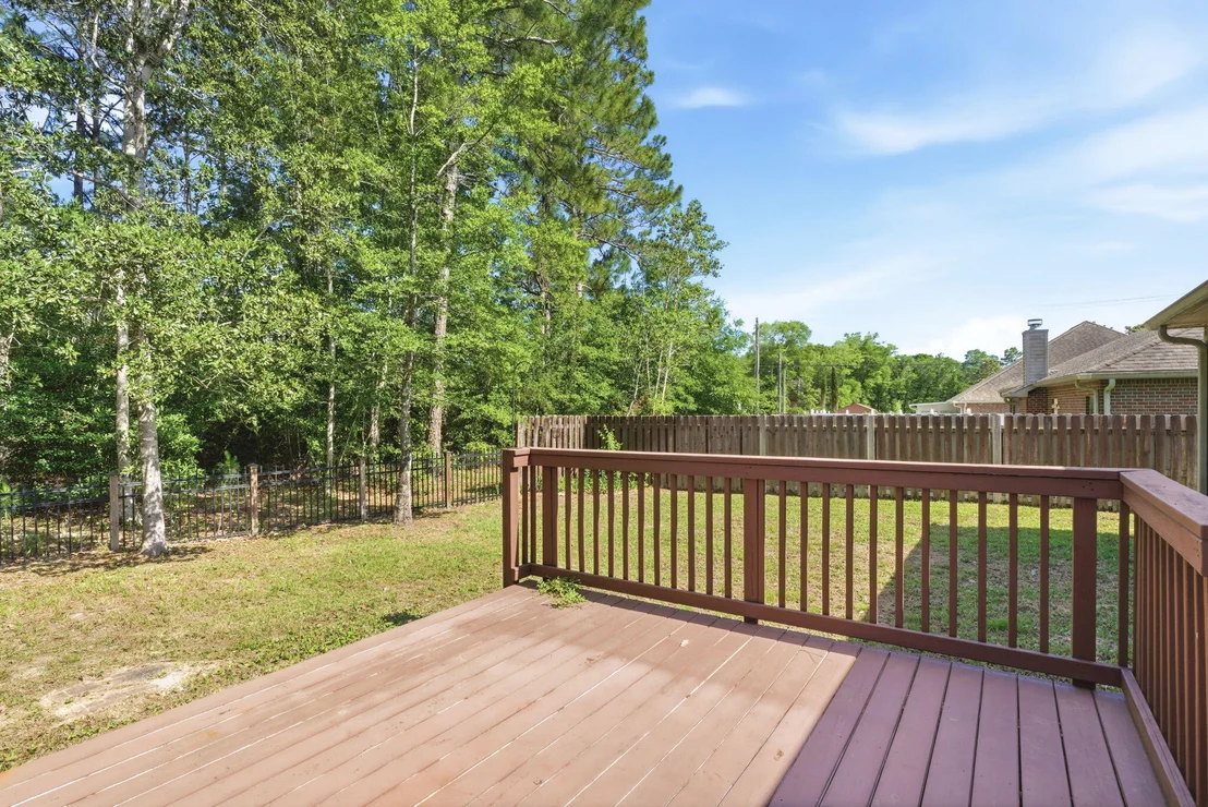 Photo of 106 Crab Apple Avenue