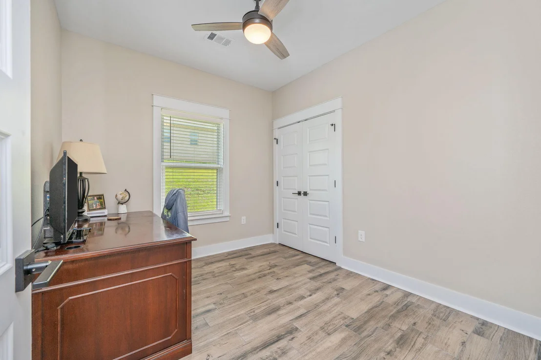 Photo of 5390 Aidan Street