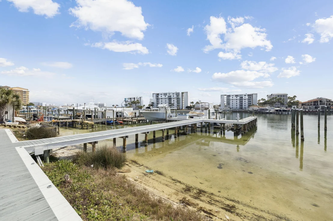 Photo of 714 Harbor Boulevard
