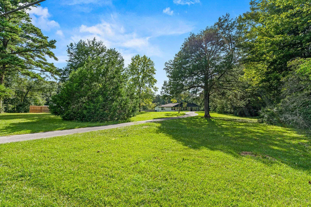 Photo of 4962 Antioch Road