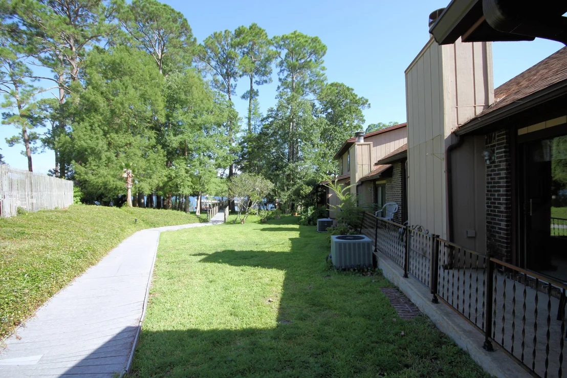 Photo of 33 Hidden Cove Way