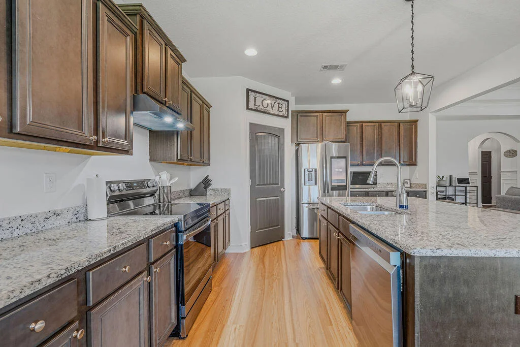 Photo of 417 Chickadee Street