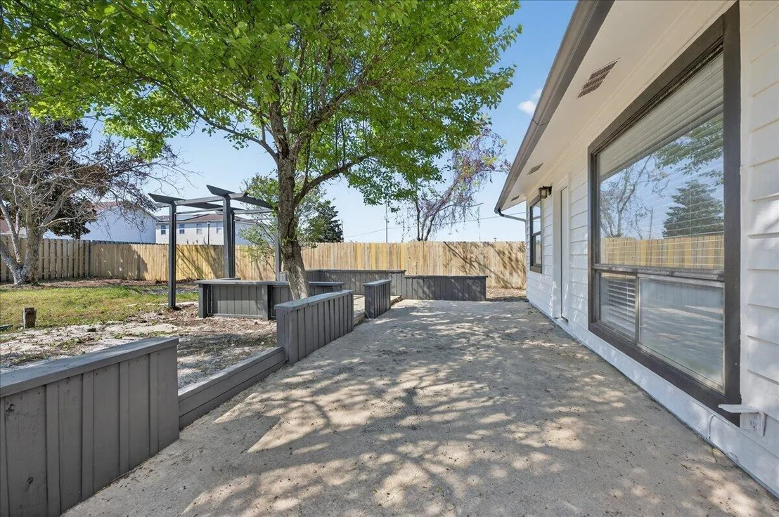 Photo of 1102 Quail Circle