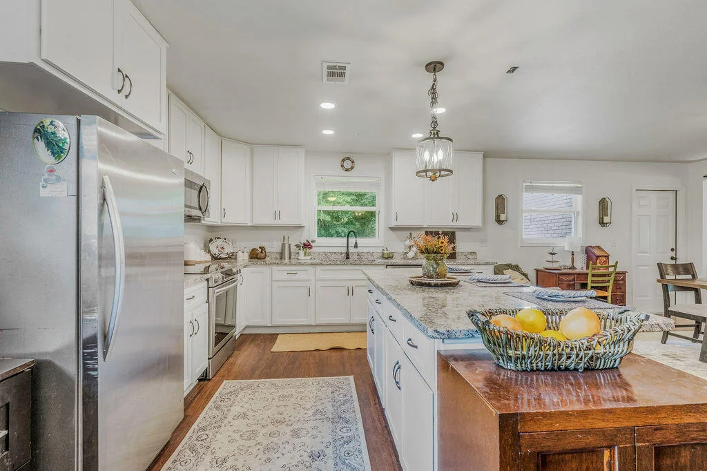 Photo of 4962 Antioch Road