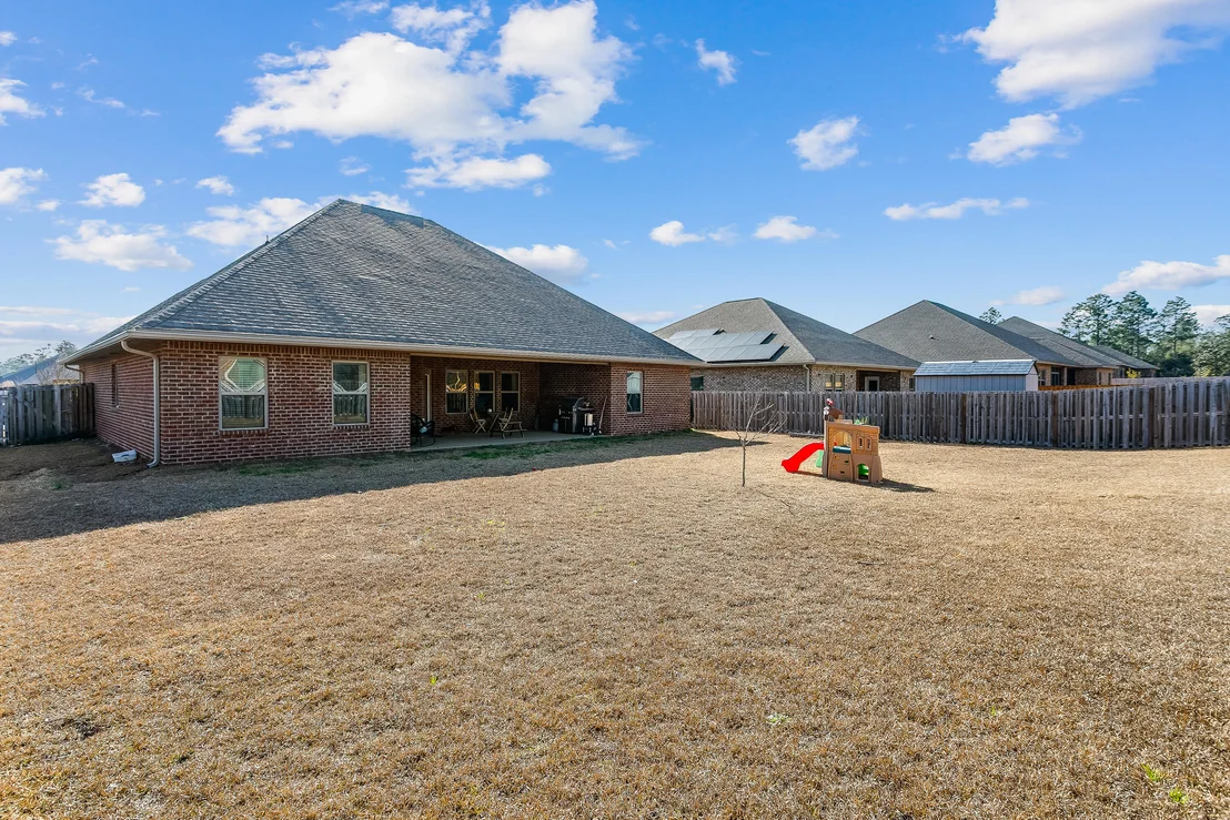 Photo of 412 Chickadee Street