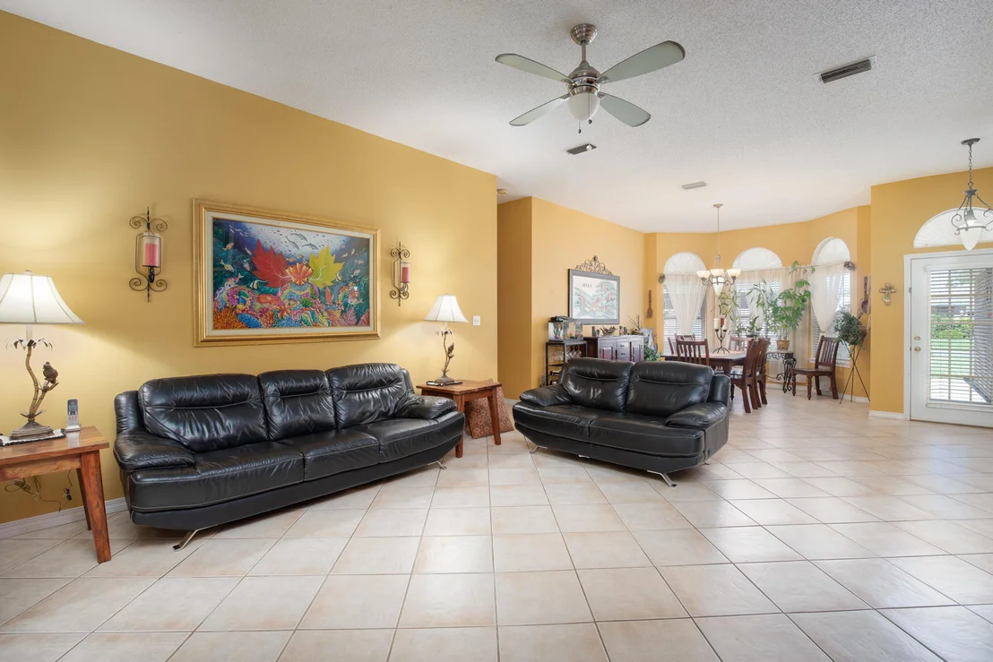Photo of 290 Bay Tree Drive