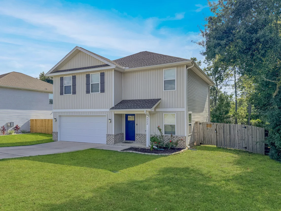 Photo of 4882 Kensington Lane