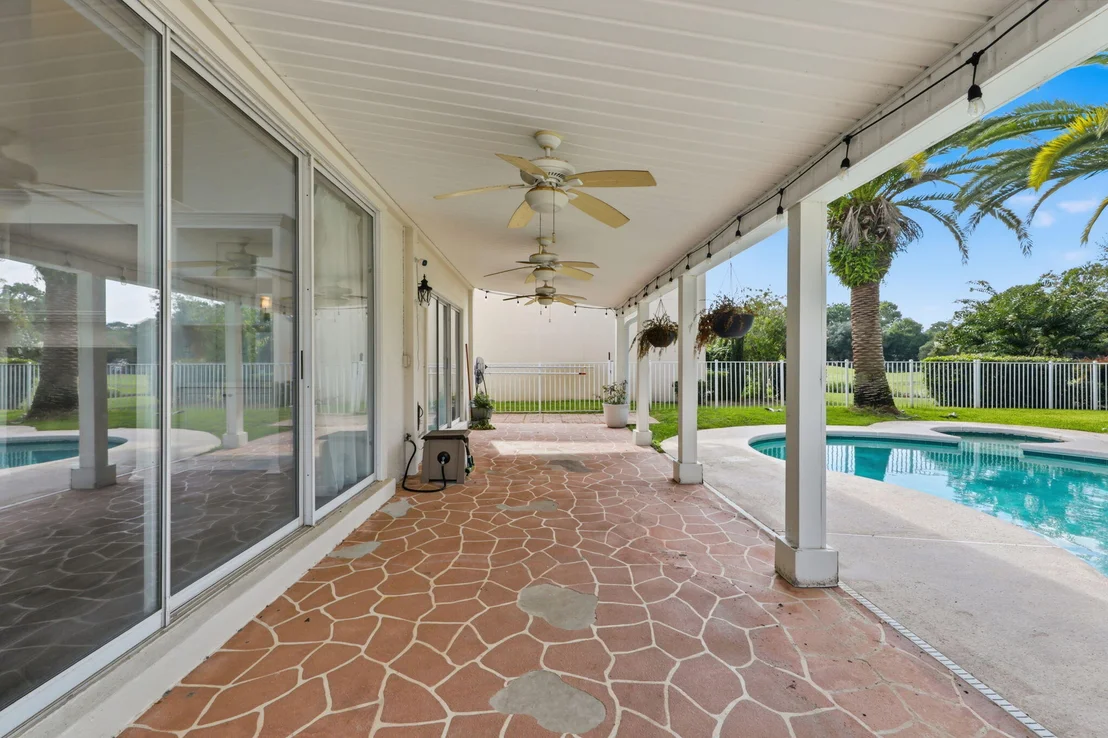 Photo of 1001 Shalimar Point Drive