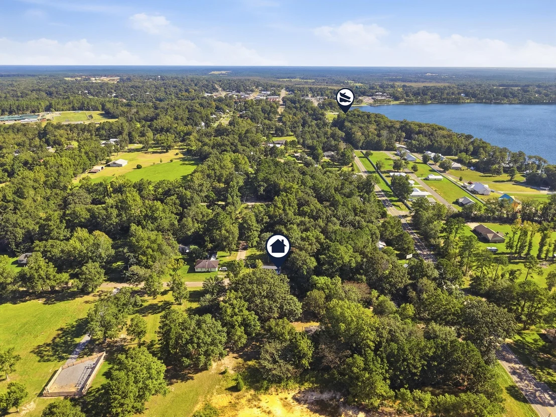 Photo of 348 Eucalyptus Avenue