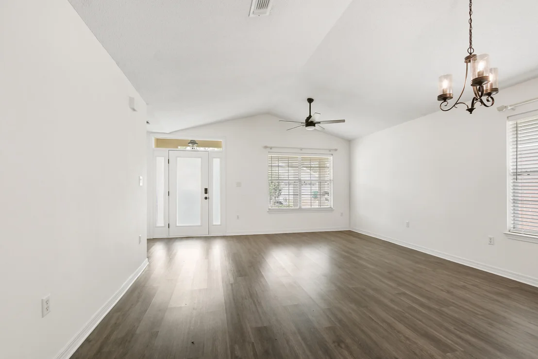 Photo of 324 Wimico Circle