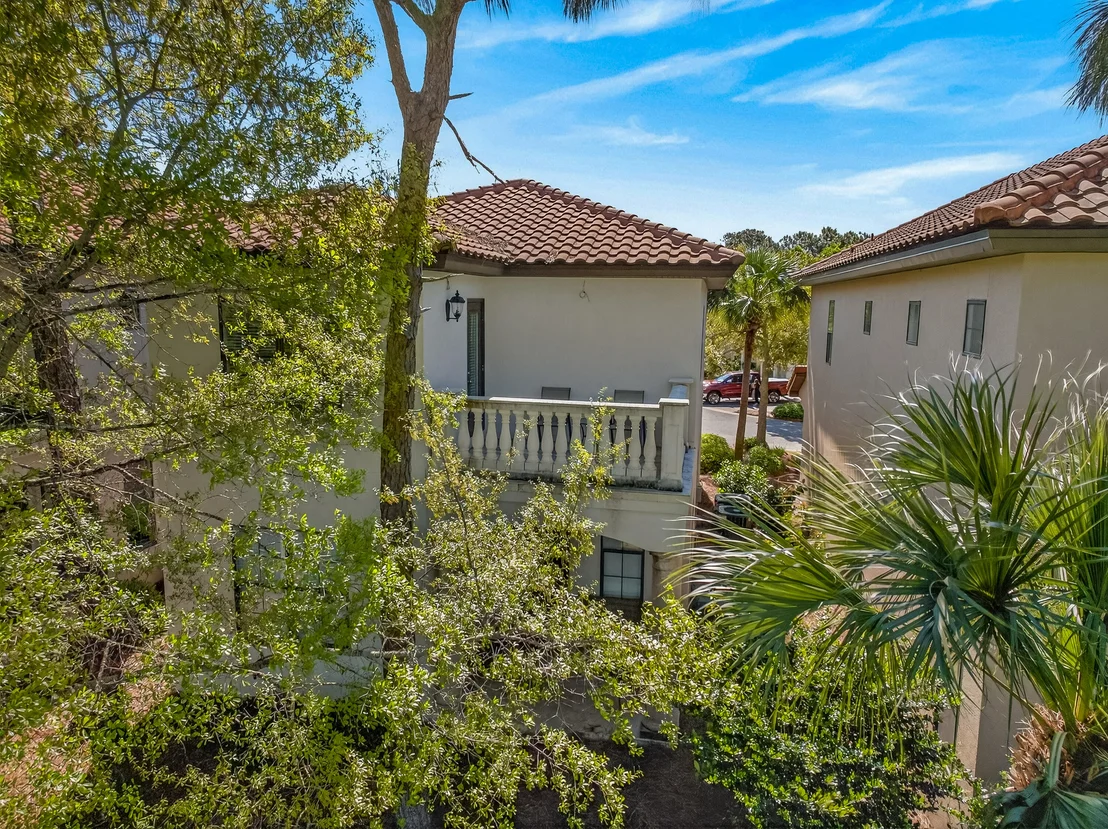 Photo of 1869 Boardwalk Drive