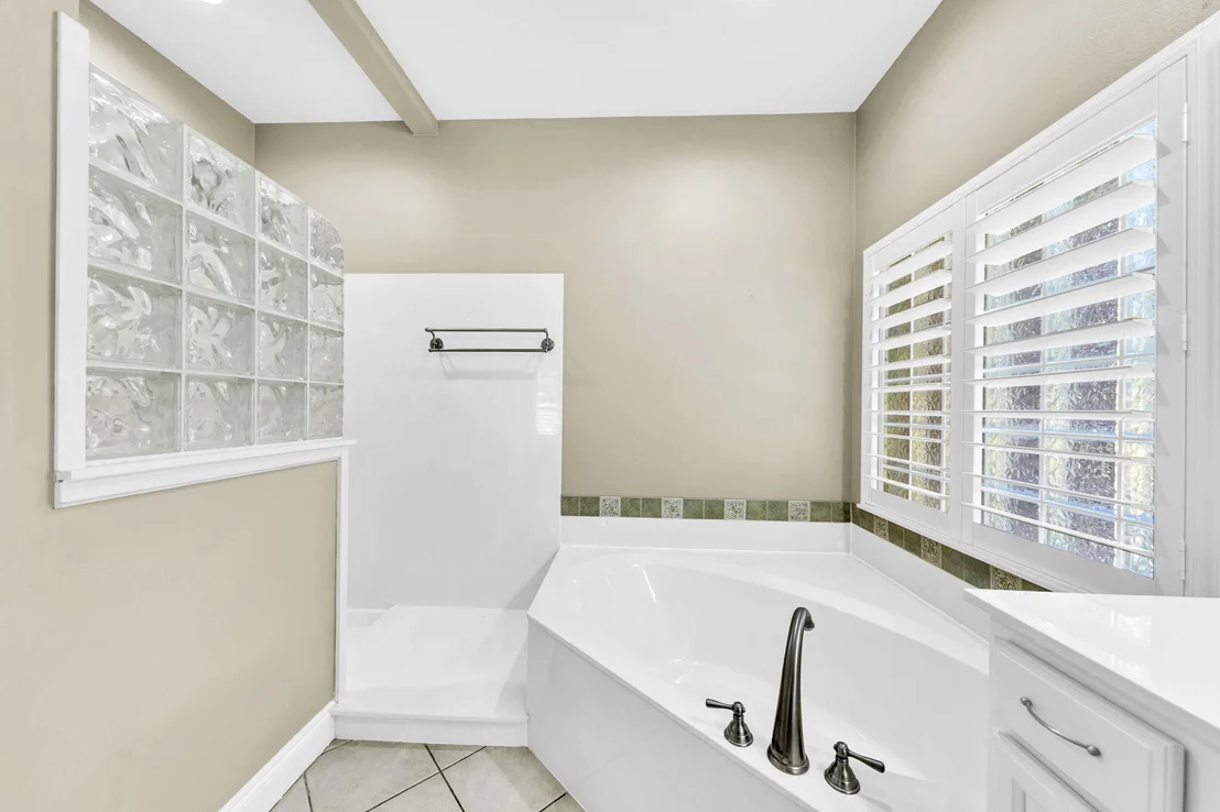 Photo of 2623 Brodie Lane