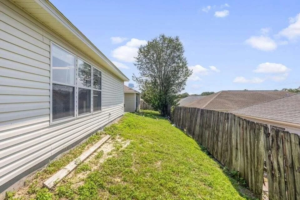 Photo of 127 Nivana Drive