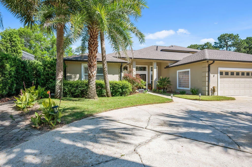 Photo of 4405 Windrush Drive