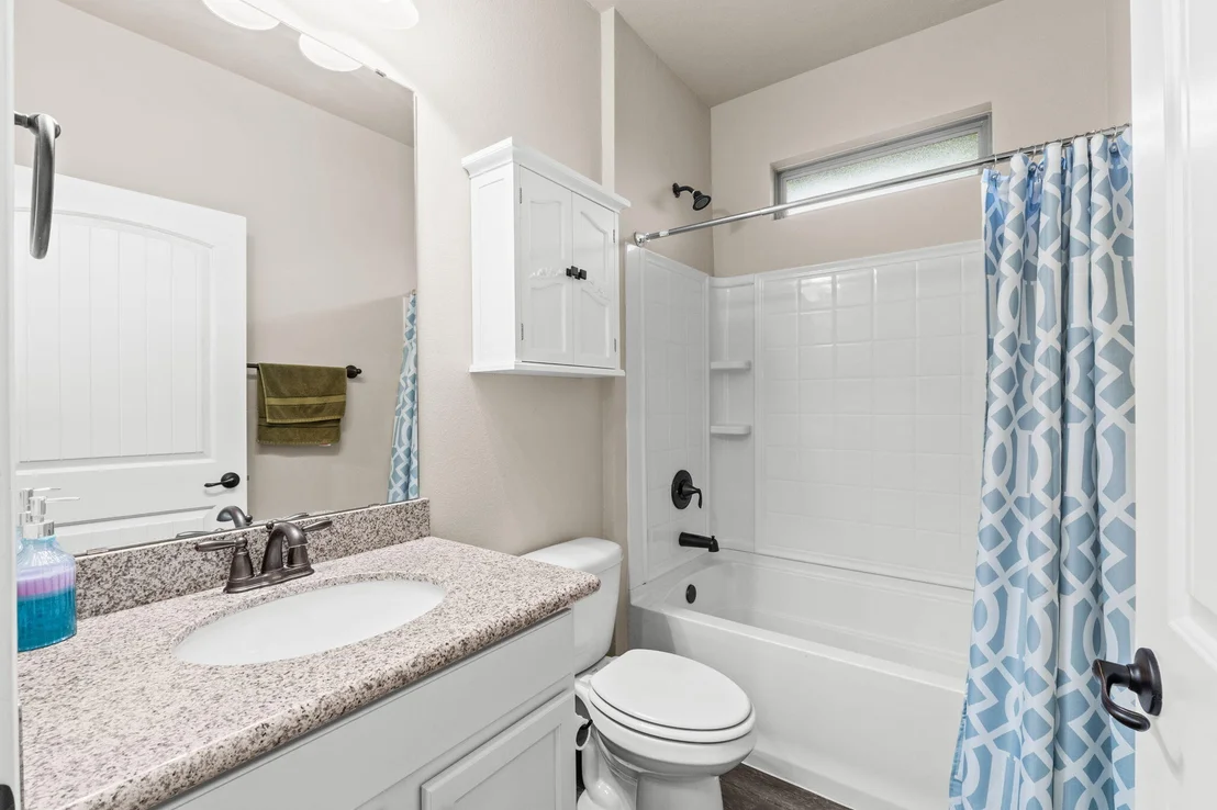 Photo of 48 Madiera Drive