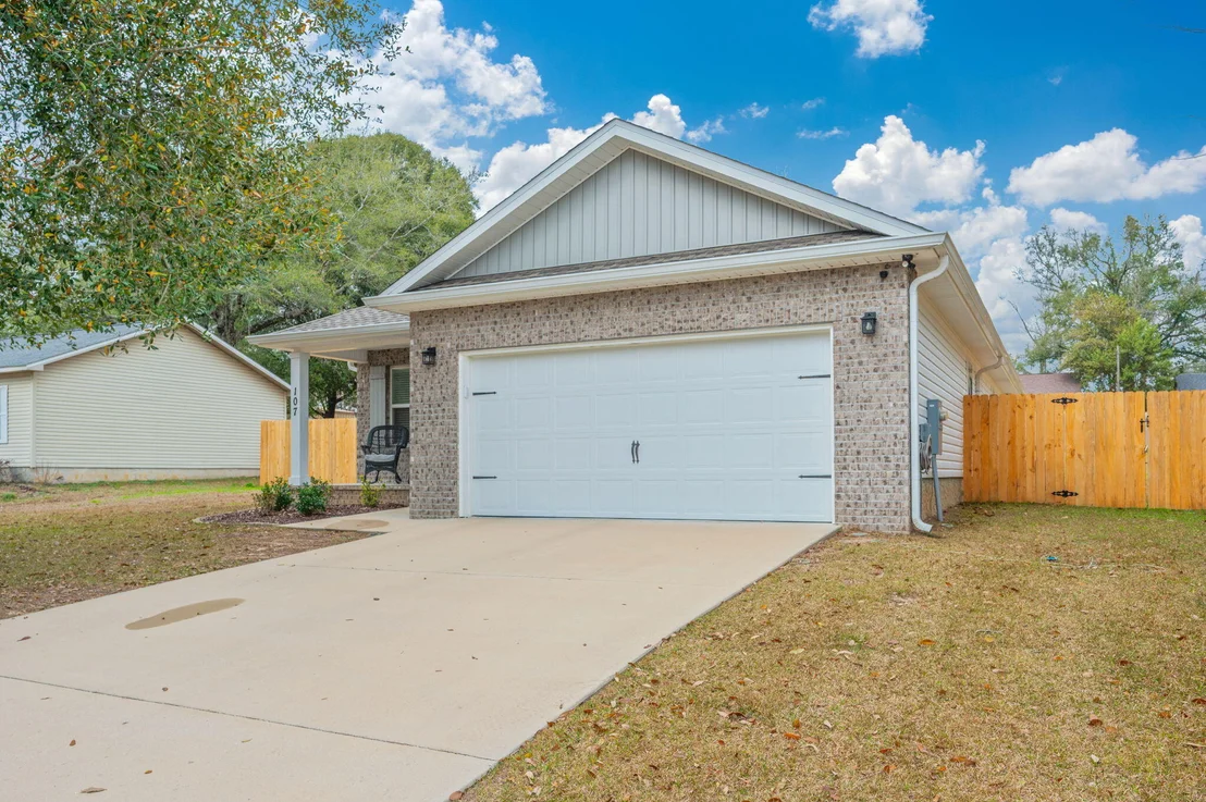 Photo of 107 Jeff Drive