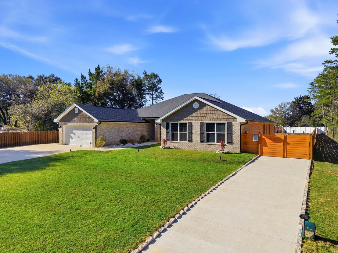 Photo of 6968 Gandy Drive